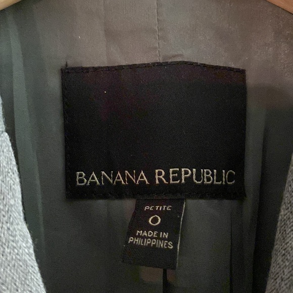Banana Republic Suit Jacket in Grey Black Dot EUC - Picture 4 of 5